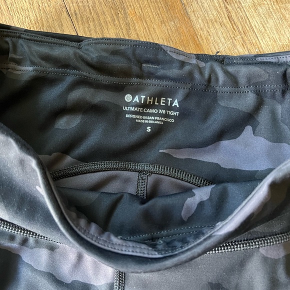 Athleta Ultimate Stash Pocket Camo Leggings - Picture 2 of 4